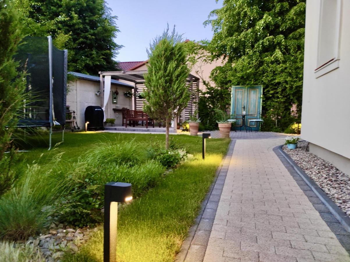 Apartamenty Turystyczne Willkassen Гижицко Экстерьер фото
